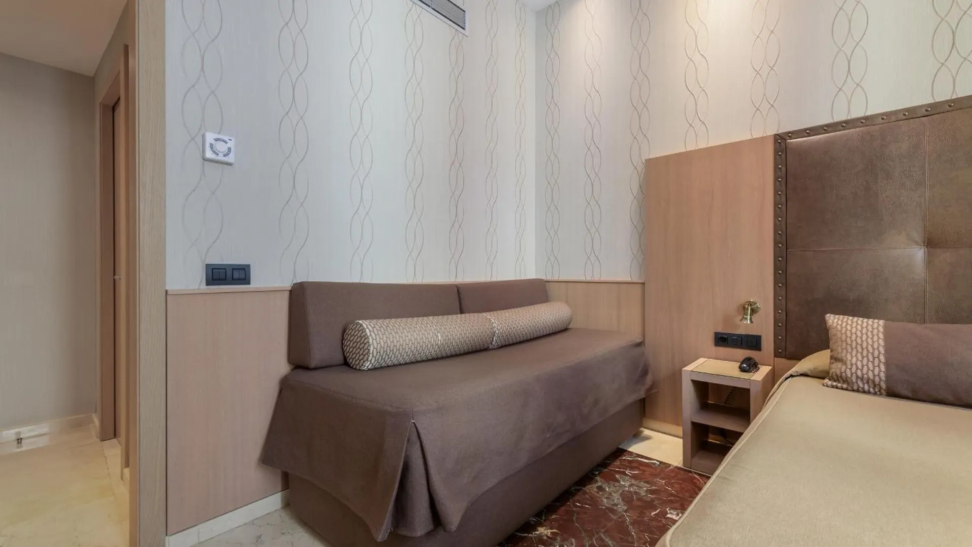 ברצלונה Hotel Gotico ספרד