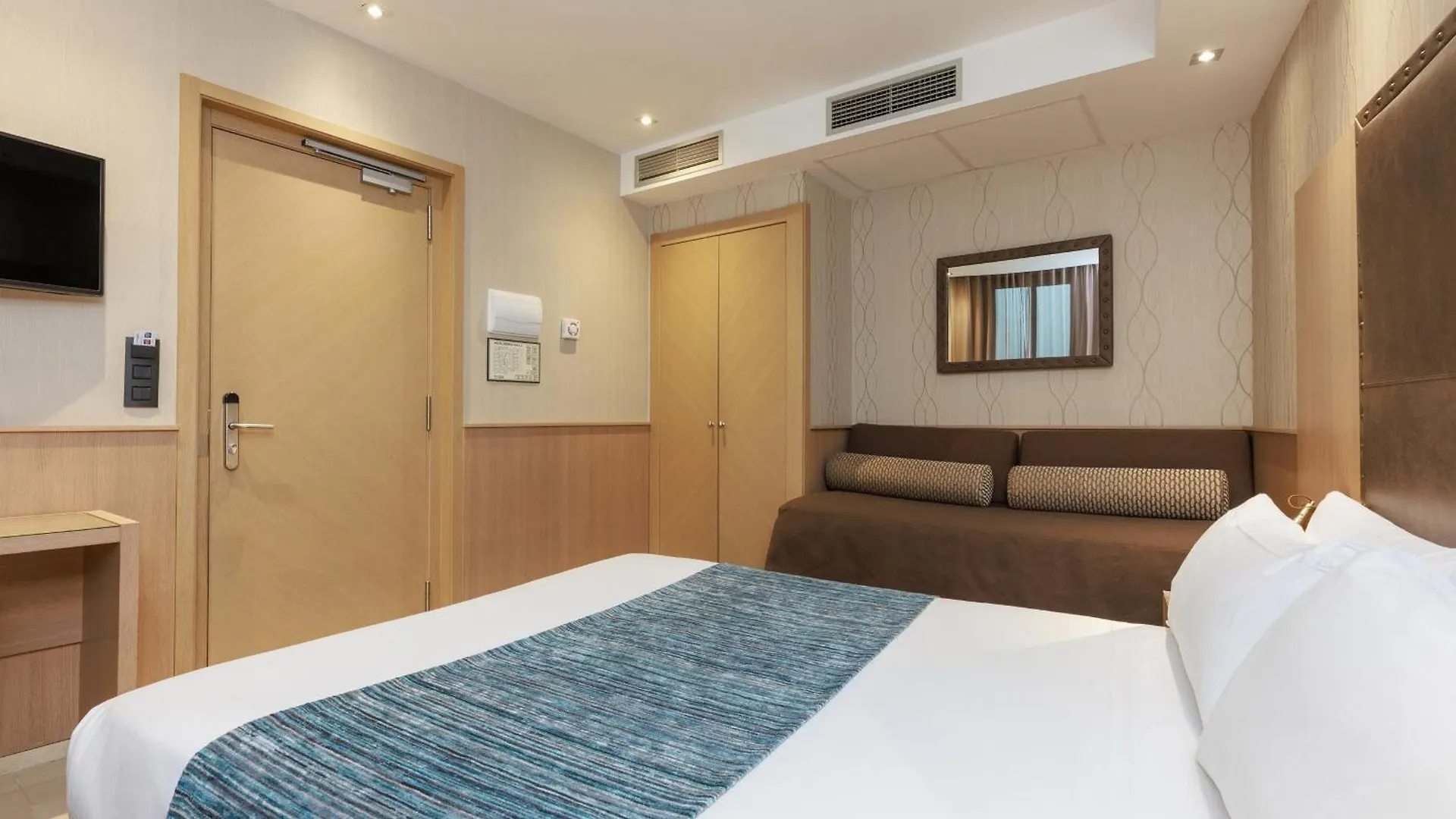 ****  ברצלונה Hotel Gotico ספרד