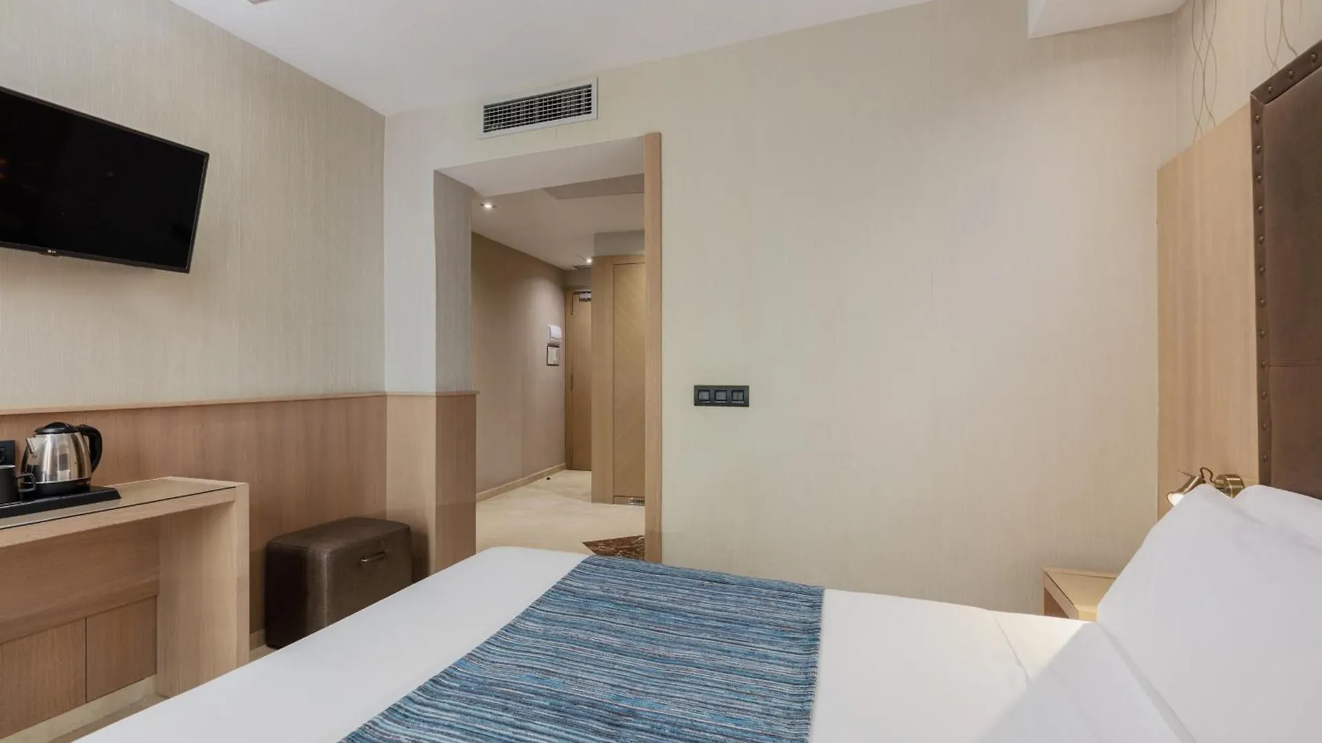 ****  ברצלונה Hotel Gotico ספרד